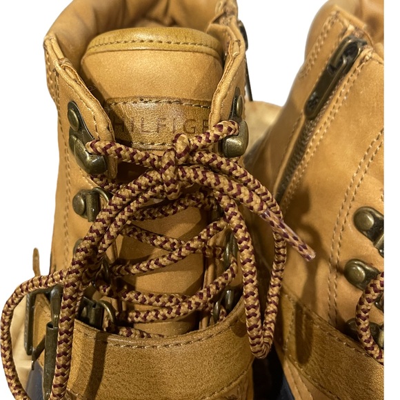 Vintage Tommy Hilfiger duck boots slightly used condition - Picture 4 of 7